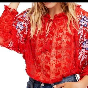 ❤️Host Pick!❤️Free People Jubilee Top! Size M
